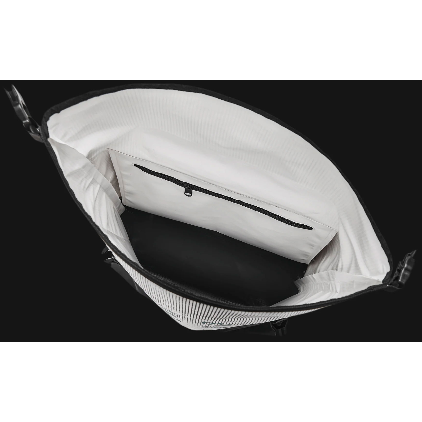 Dry Bag Aztron 22L tipo mochila - Imagen 4
